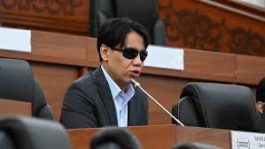 "Вопросов стало слишком много". Бекешев интересуется, когда генпрокурор предоставит отчет