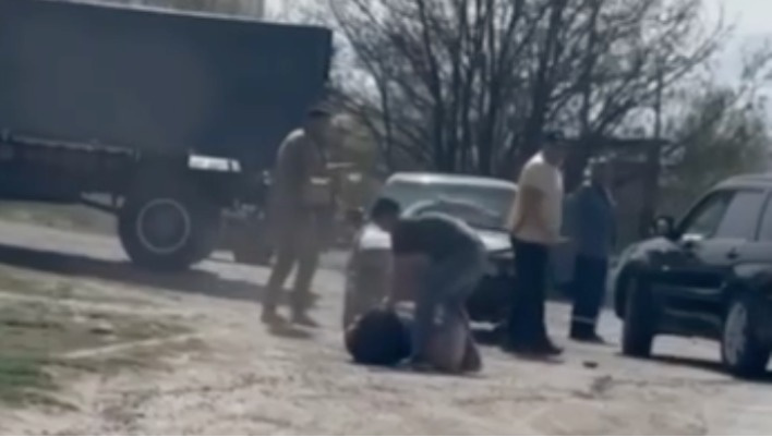 Жестокое избиение парня битой в Токмоке. В милиции рассказали подробности