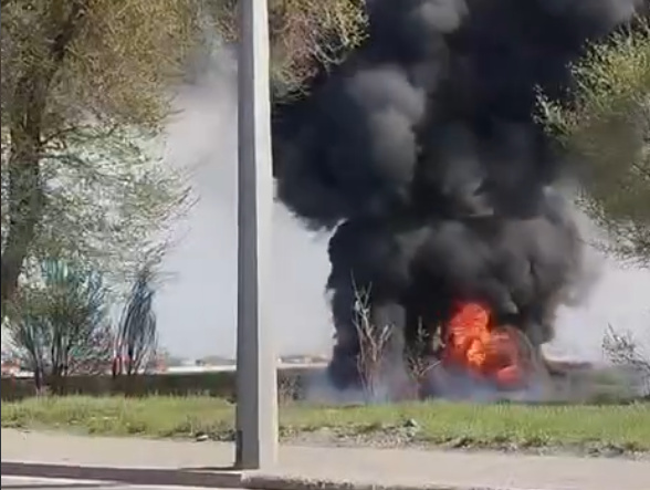 На ул. Анкары произошел пожар (видео)