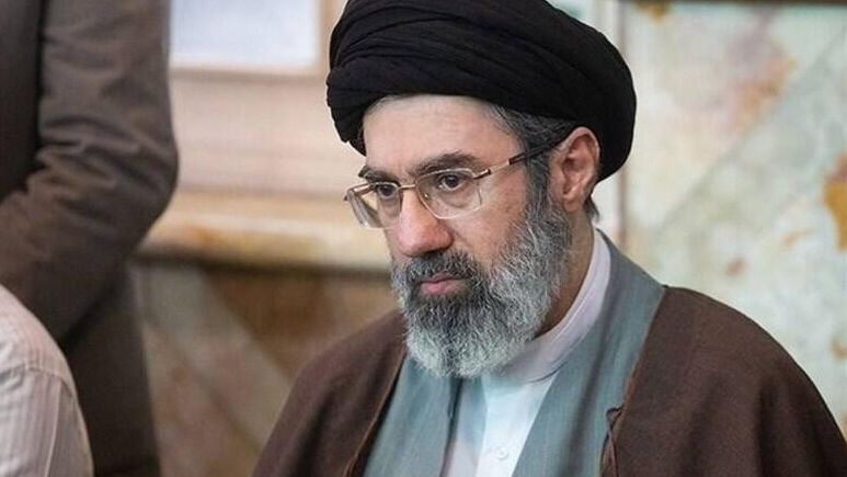 Times: Моджтаба Хаменеи находится без сознания и не может управлять Ираном