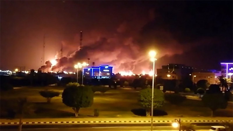 Иран атаковал нефтехимический комплекс в Саудовской Аравии