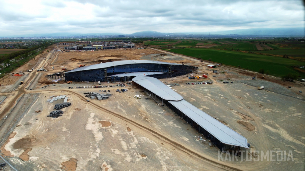 Как идет строительство нового Западного автовокзала в Бишкеке. Фото, видео