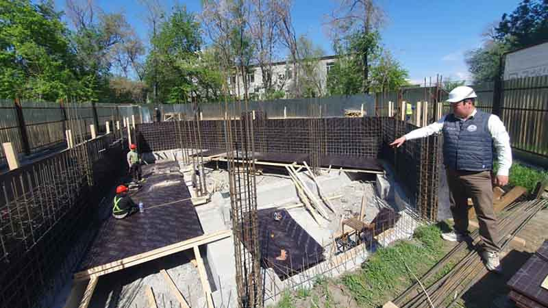 На стройобъектах Бишкека выявили нарушения