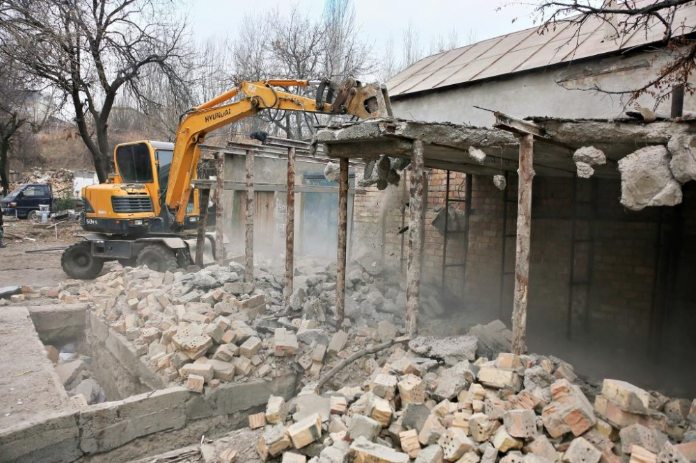 Садыр Жапаров рассказал о масштабах незаконных сносов в Оше при Токторбаеве