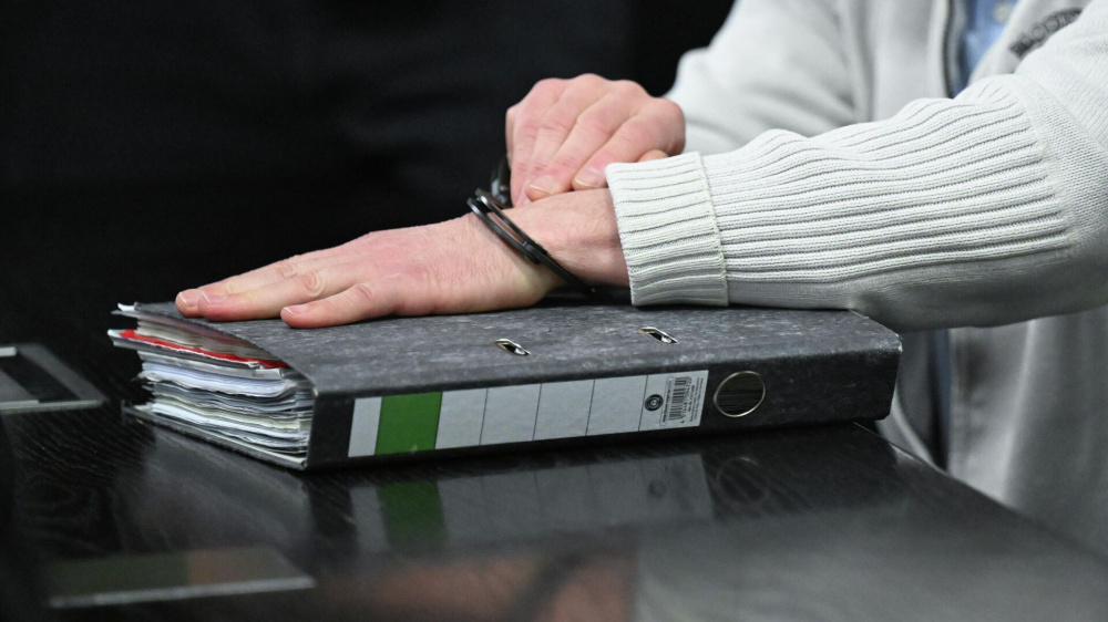 Президент поручил разработать законопроект о защите бизнесменов от давления силовиков