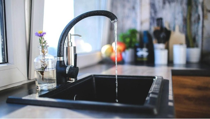 В части Бишкека с утра до полуночи не будет холодной воды (карта)