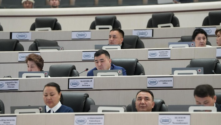 ЖК поддержал проект о лишении водителей прав и эвакуации авто