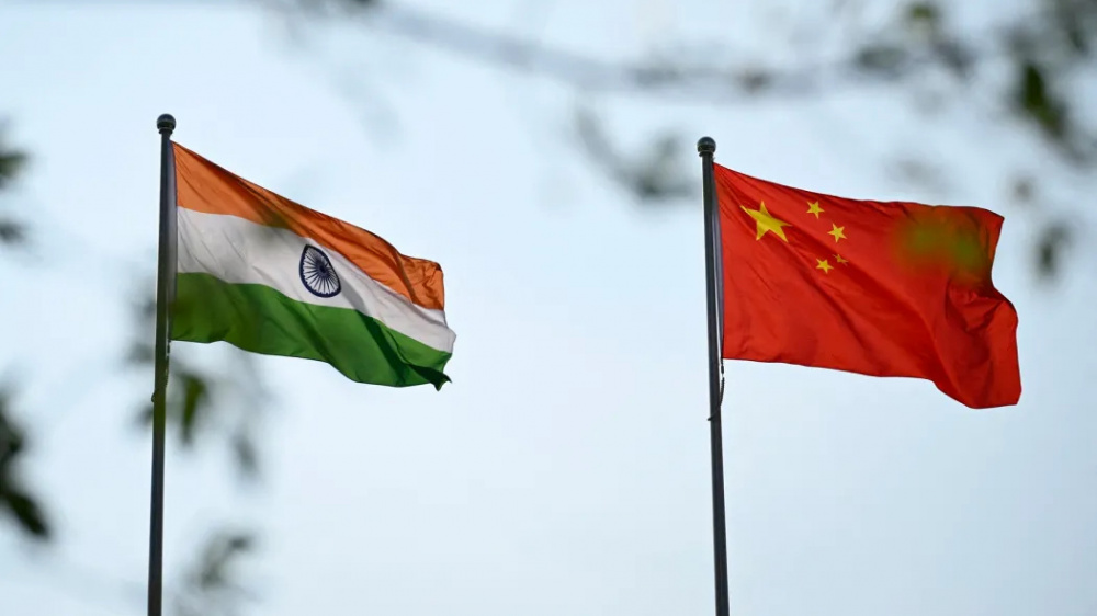 Индия и Китай: два разных будущих. Эксперт об институтах и траекториях развития двух стран