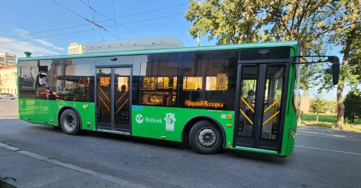 Четыре автобуса изменили маршрут в связи с ремонтом проспекта Жибек Жолу (схемы)