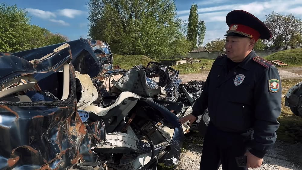 ГУОБДД показало праворульные такси, которые разбились в хлам (видео)