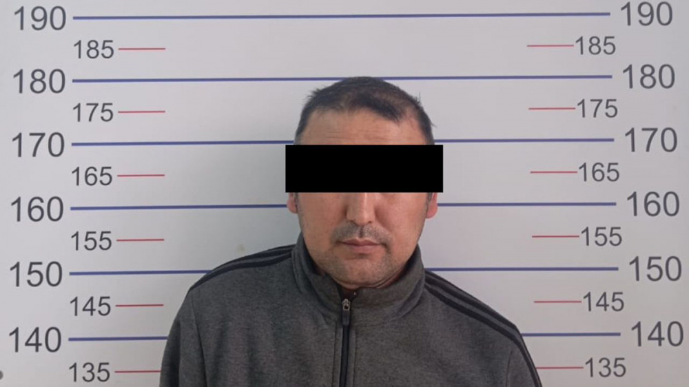 В Бишкеке задержали подозреваемого в мошенничестве почти на 4 млн сомов