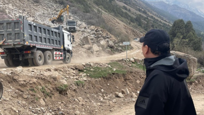 Сеид Атамбаев заявил об угрозе камнепадов в Аламудунском ущелье