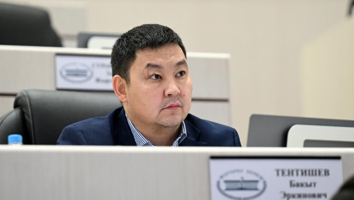 Депутат просит открыть дополнительный железнодорожный переезд в Канте