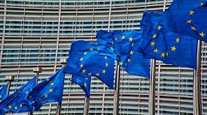 Два банка из Кыргызстана попали под санкции Евросоюза. Что еще написано в документах ЕС?