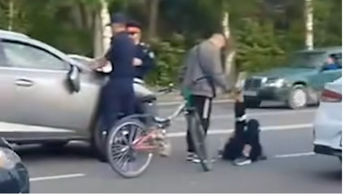 В Бишкеке сбили подростка на пешеходном переходе (видео)