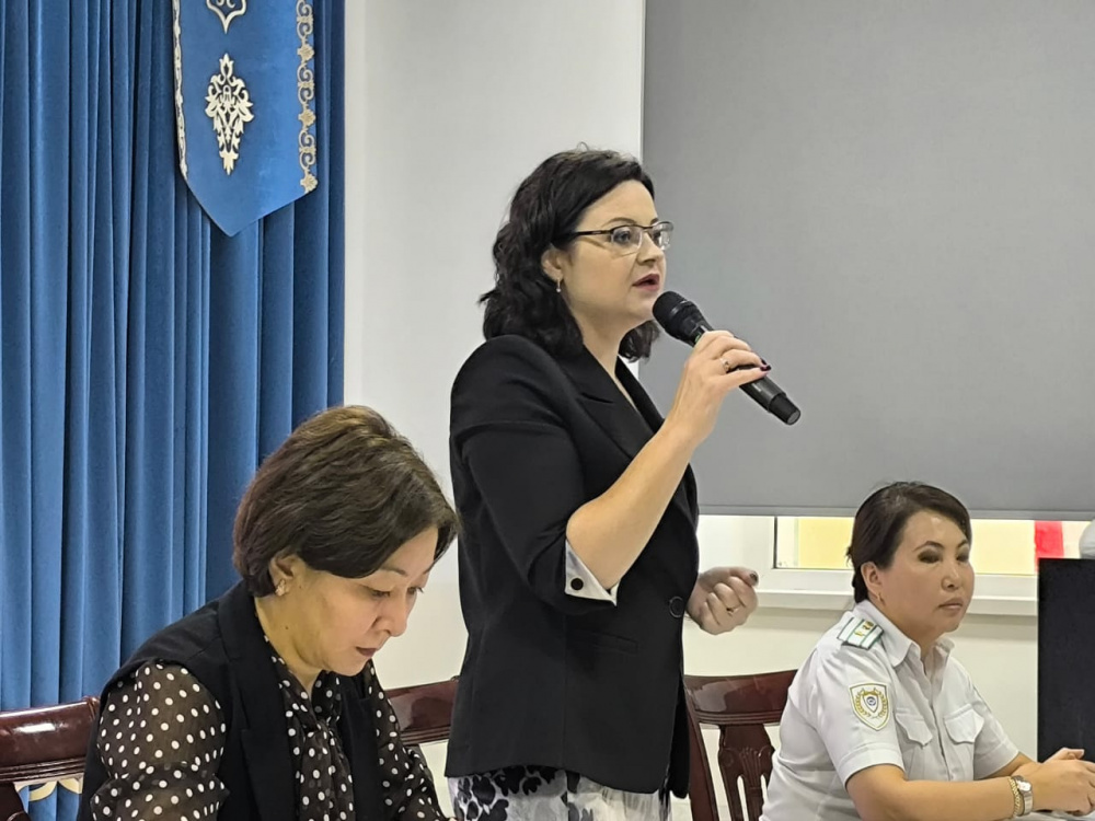 В мэрии Бишкека сделали заявление о выпускных, подарках и 