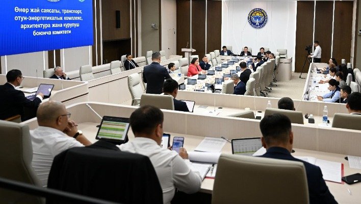 Депутат запросил разъяснения по задержанию министра транспорта в 2025 году