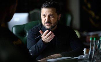 Зеленский отстранил генпрокурора Украины Руслана Кравченко