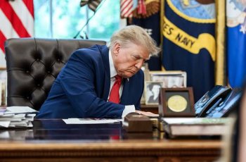 Трамп заявил о "постоянном контроле" США над безопасностью Гренландии