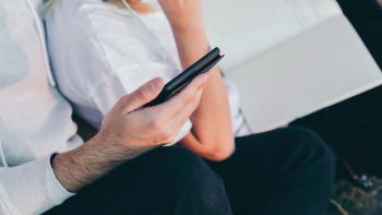 Омбудсмен: Сайты МЧС и мэрии Бишкека хуже других адаптированы для людей с инвалидностью