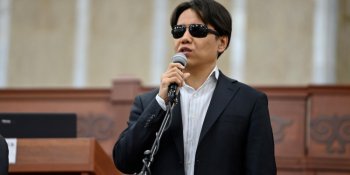 Бекешев: У ФОМС осталось 2 млрд сомов неиспользованных средств, а лекарств не хватает