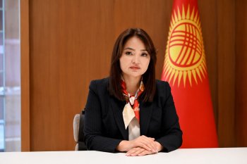Рахат Жунушбаева.