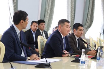 Кыргызстан отчитался перед дипломатами по рискам санкций