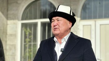 Житель Сузакского района пожаловался президенту Садыру Жапарову на Женишбека Токторбаева..